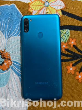 Samsung Galaxy M11